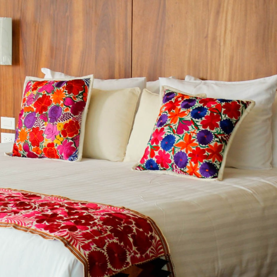 Cama de la Master Suite en Valle de Guadalupe